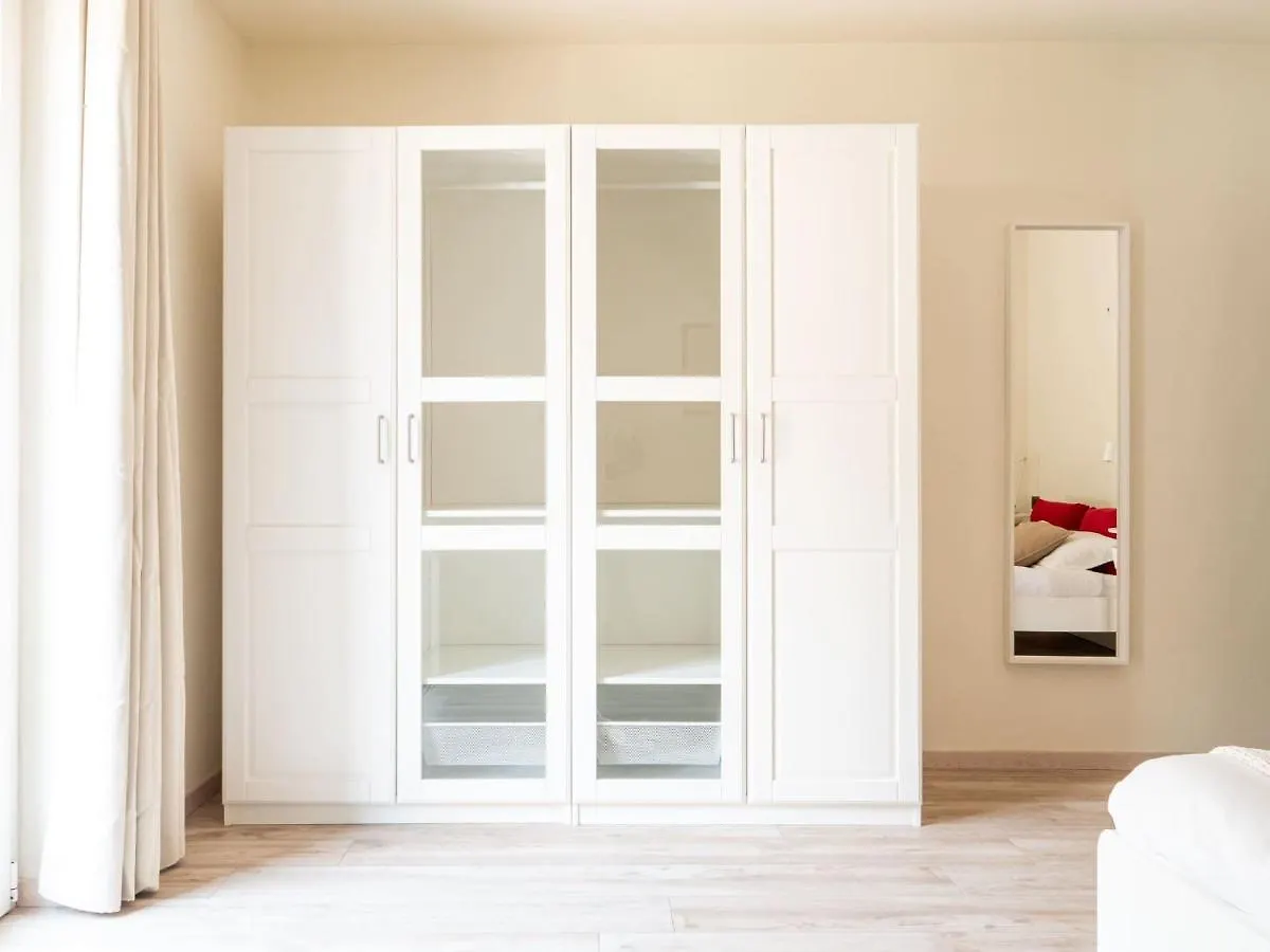 The Best Rent - Attic With Terrace In Milan Downtown Apartment